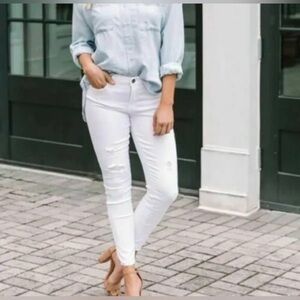 Pistola Jennifer Skinny Distressed Jeans in White Oak Hi-Waist Stretch